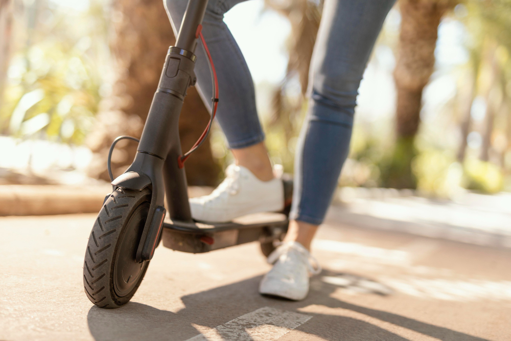 how to ride an electric kick scooter